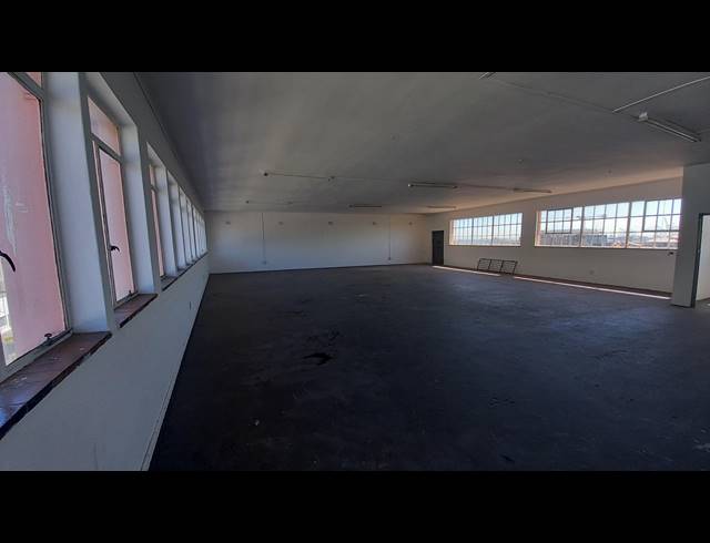 200M² WORKSHOP RENTED IN WOODSTOCK